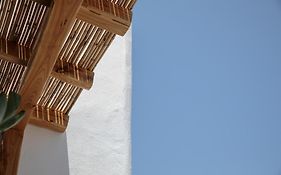 Naxian Aura Suites
